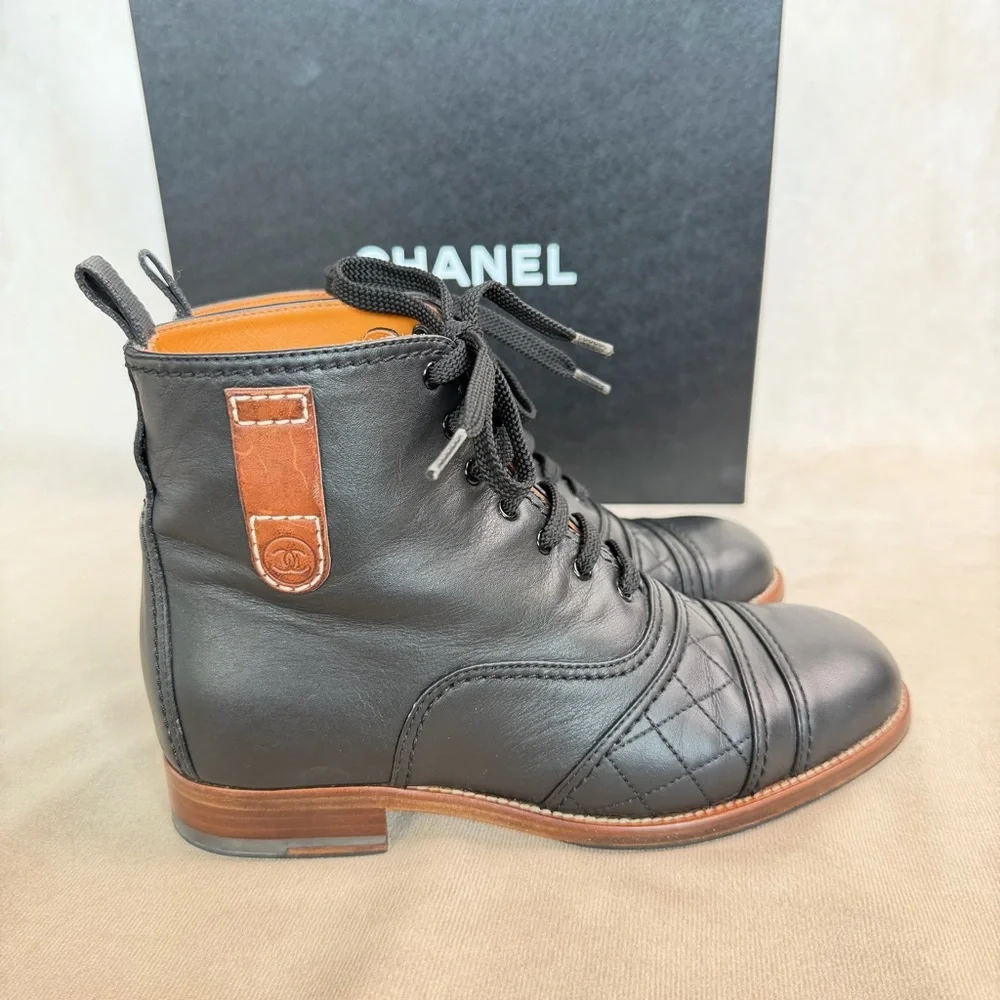 Chanel Black Leather Quilted Lace-Up Ankle Boots EU 37.5